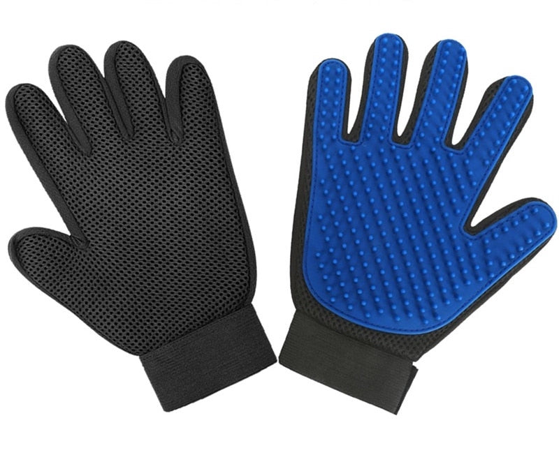deshedding grooming gloves